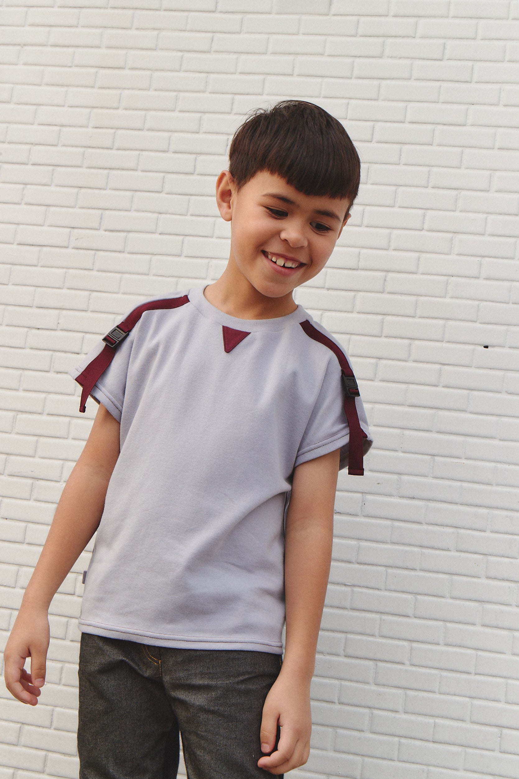 Main コレクション: レトロスポーツス タイル Tシャツ