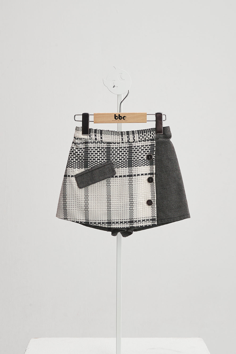 Luxuryコレクション: Mode - モダンデニム切替えキュロットスカート