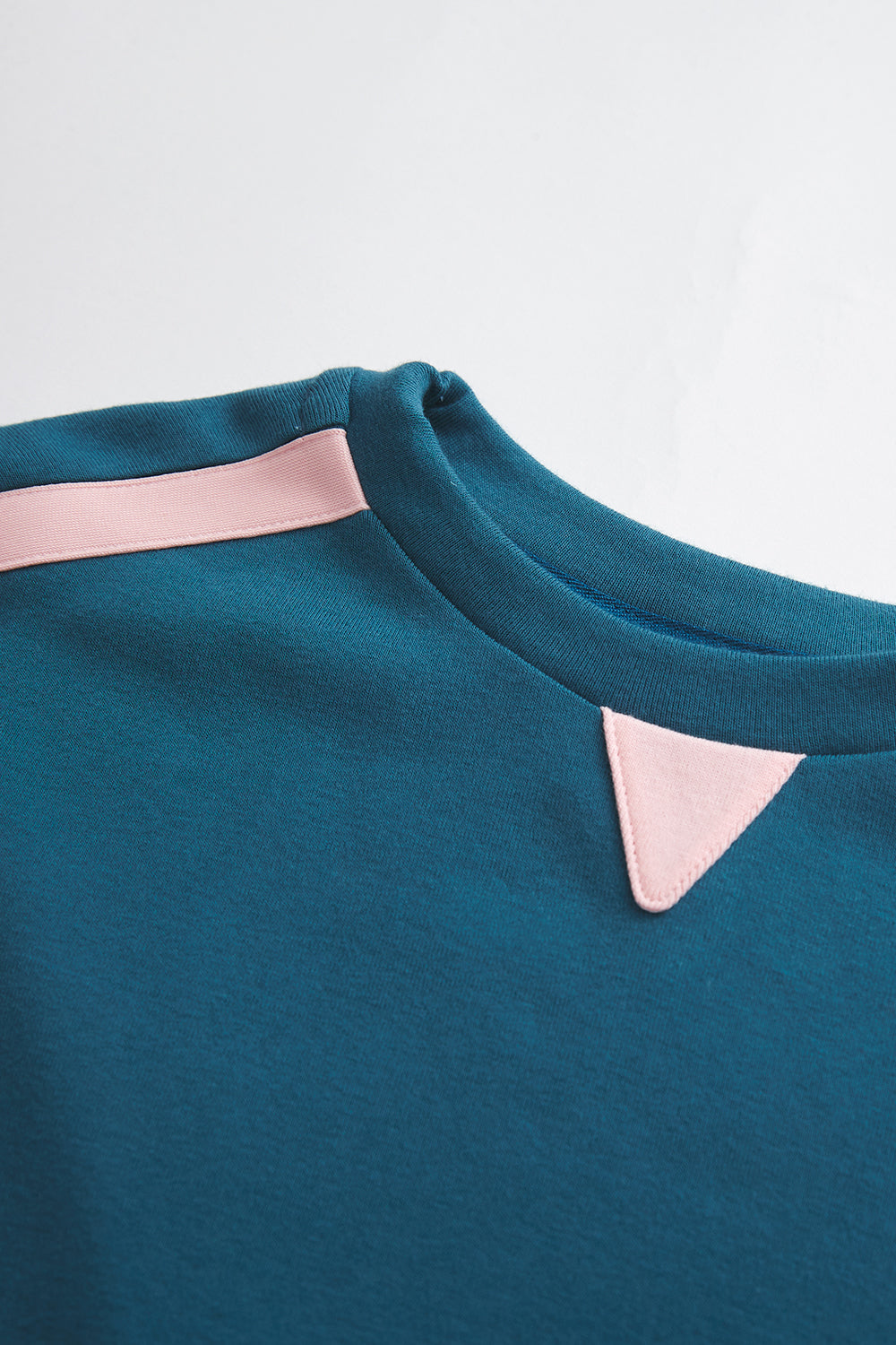 Main コレクション: レトロスポーツス タイル Tシャツ