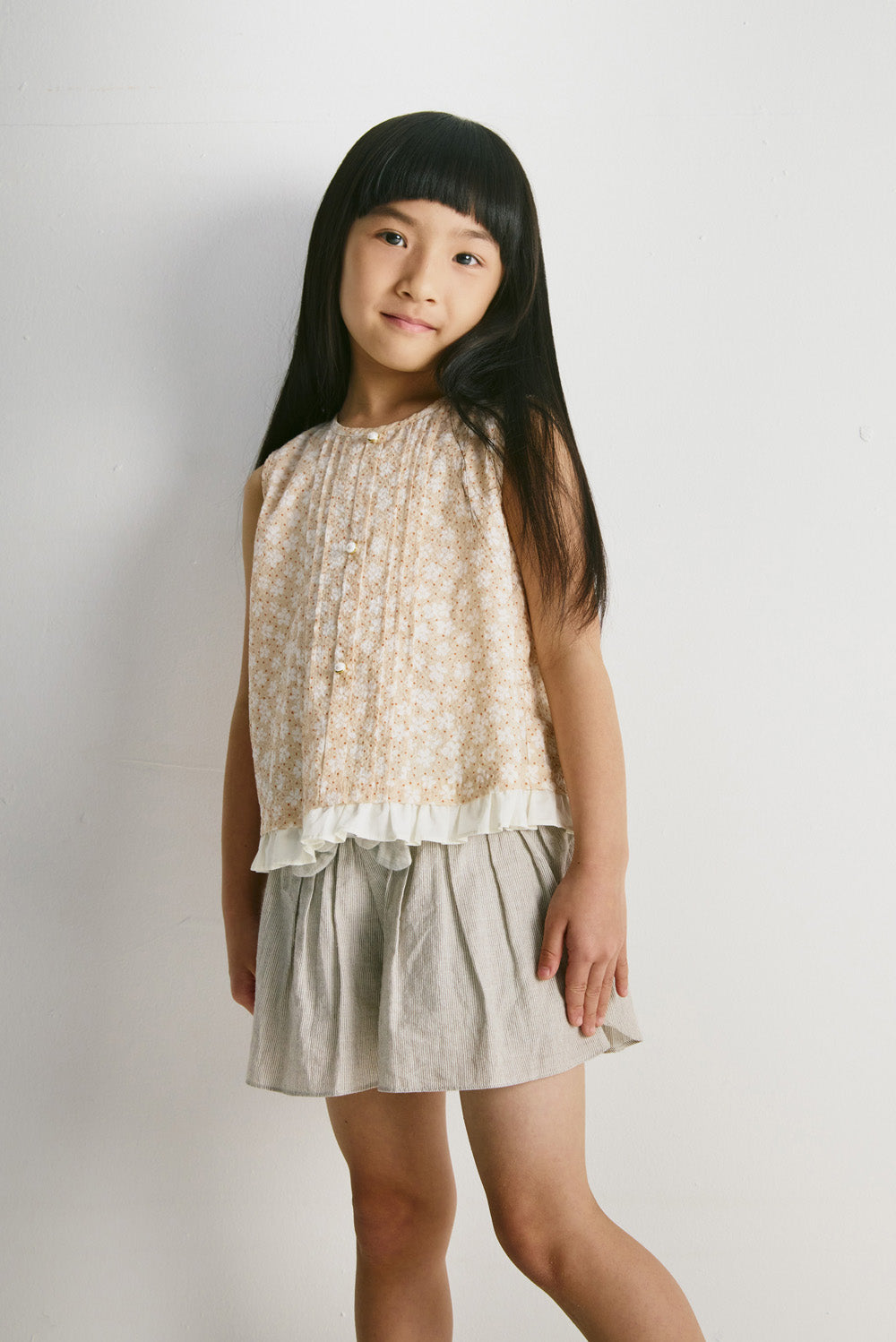 【予約商品】Luxury コレクション:Bloom ピンタックフロントノースリーブトップス