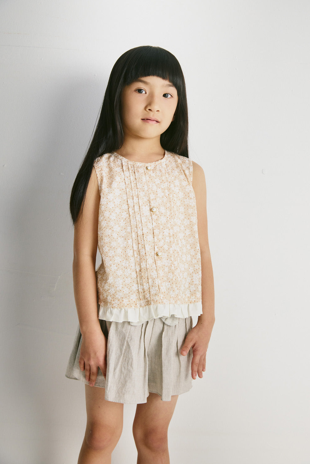 【予約商品】Luxury コレクション:Bloom ピンタックフロントノースリーブトップス