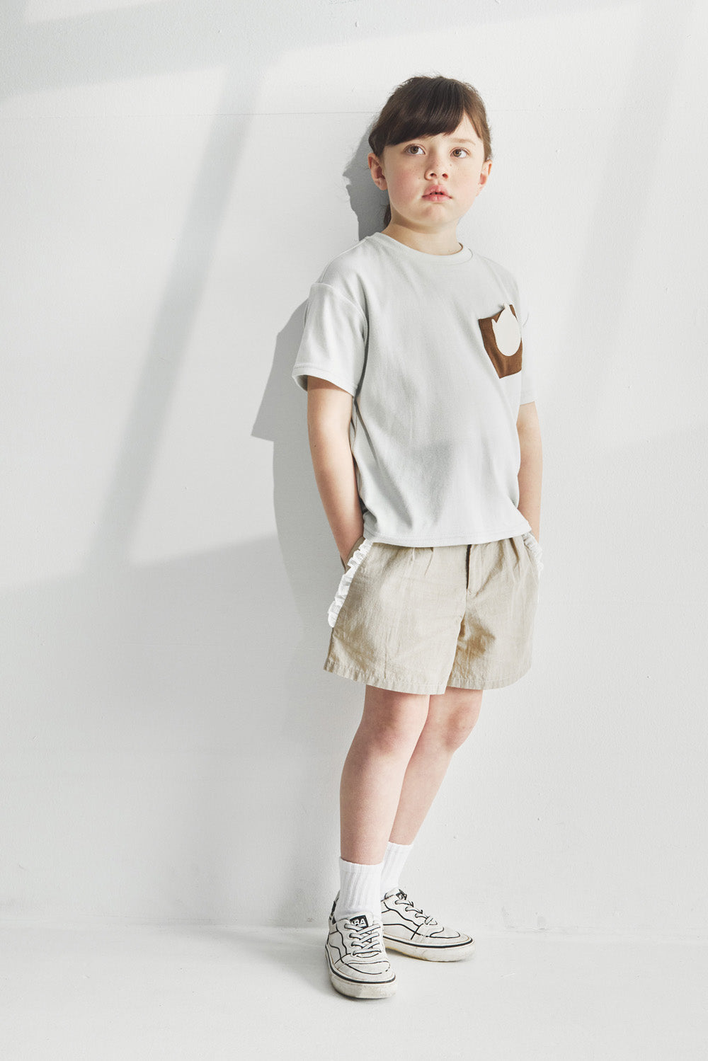 【予約商品】Main コレクション:Weekend ポケット付きTシャツ