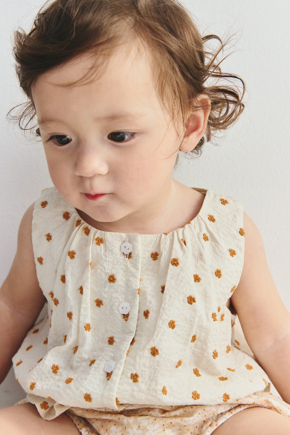 Luxuryコレクション:Meadowフラワー刺繍トップス