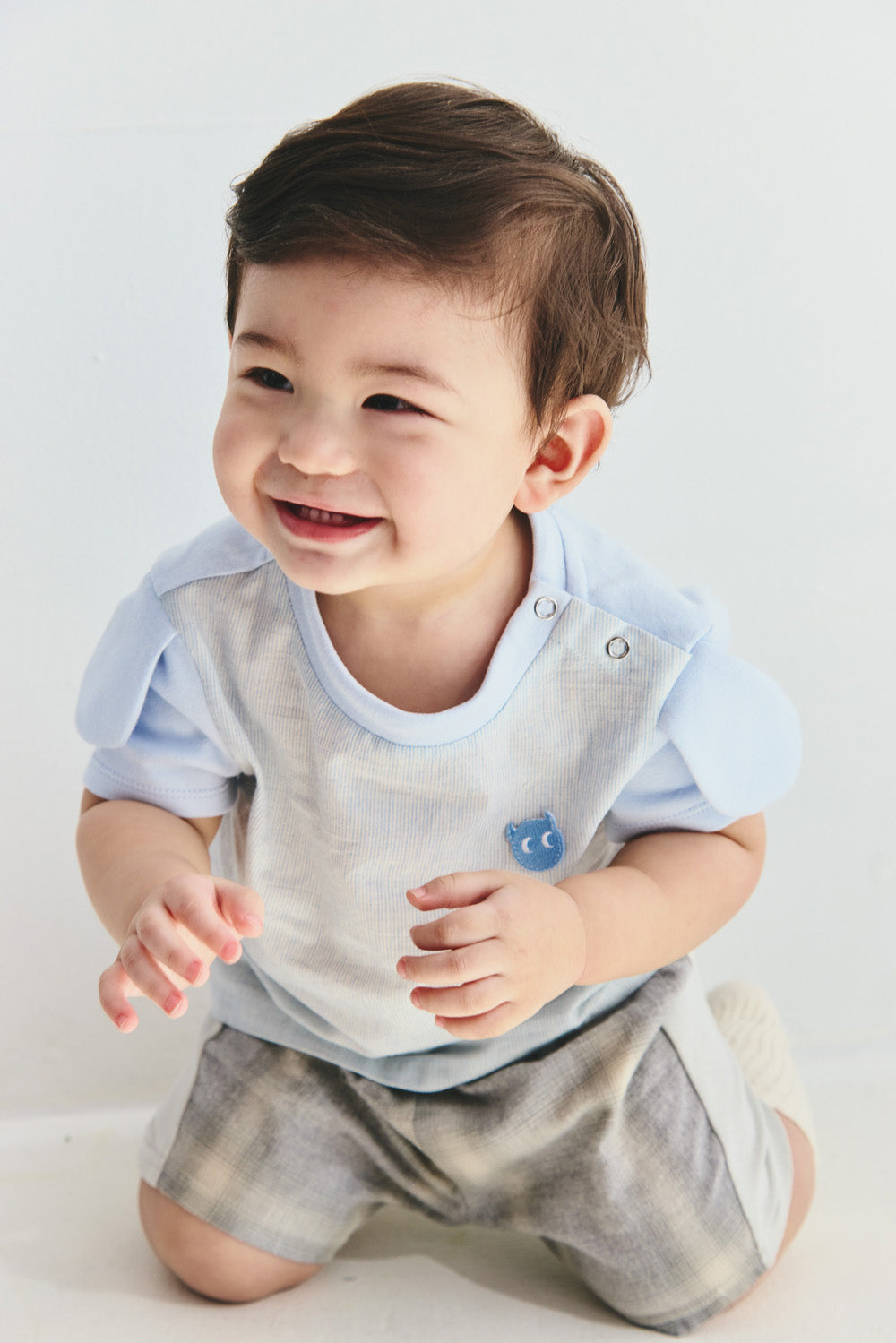 【予約商品】Main コレクション:Everyday 子犬の耳付きTシャツ