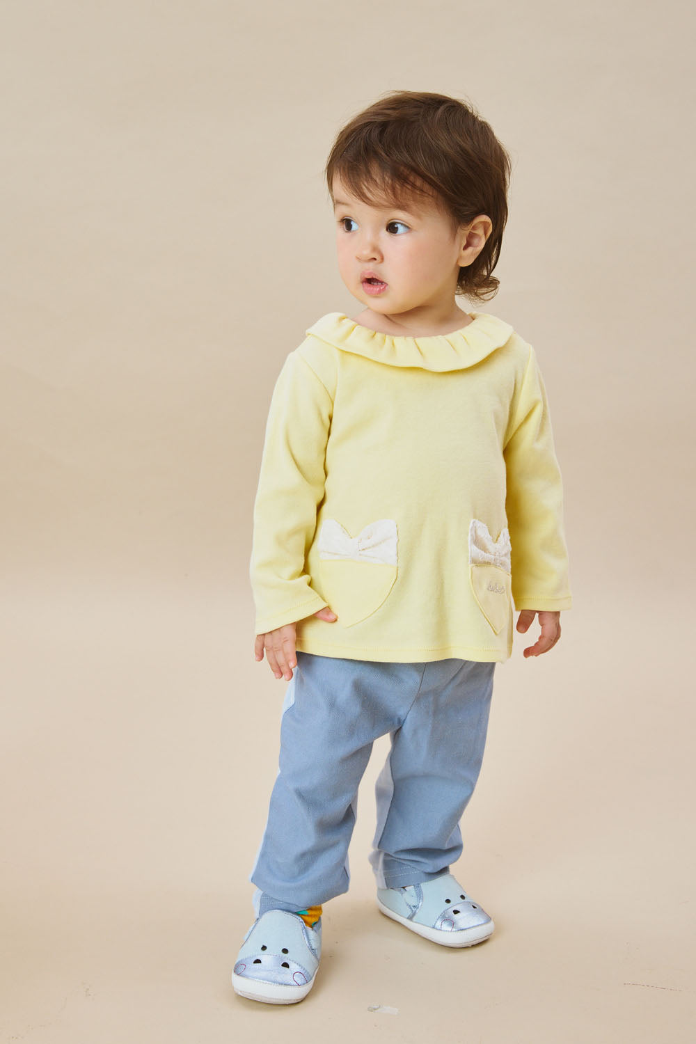 【予約商品】Mainコレクション:Love Note フリルカラー ハートポケット リボン オーガニックコットン長袖トップス