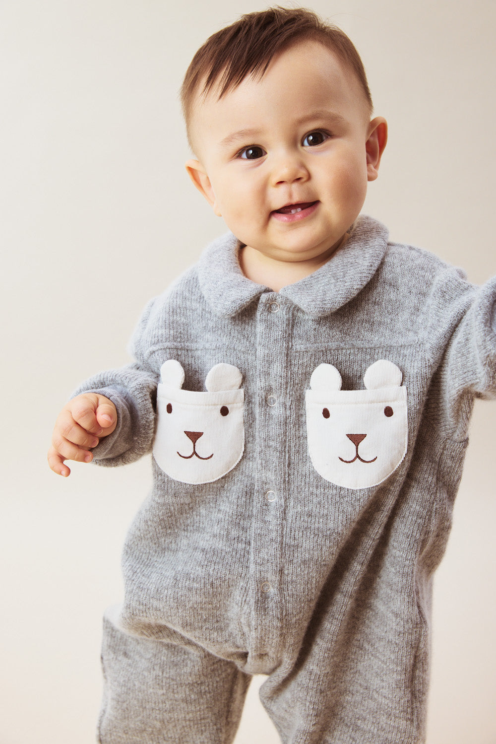 【予約商品】Luxuryコレクション:Woodland Bear ウールライクテクスチャー クマポケット長袖カバーオール