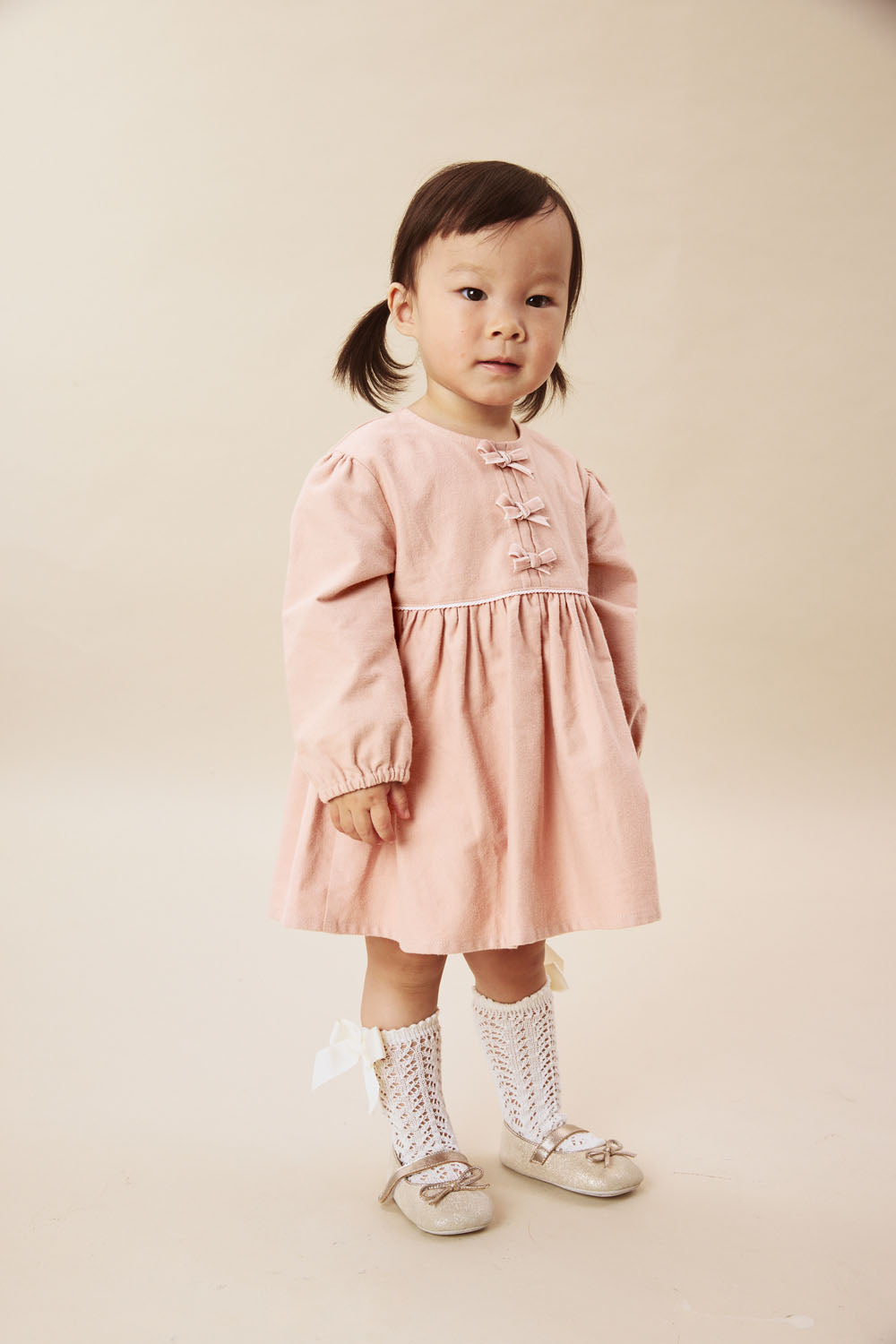 【予約商品】Mainコレクション:Cecilia ギャザーリボン オーガニックコットン長袖ワンピース