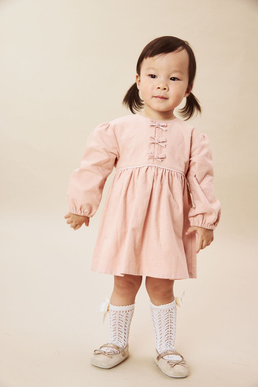 【予約商品】Mainコレクション:Cecilia ギャザーリボン オーガニックコットン長袖ワンピース