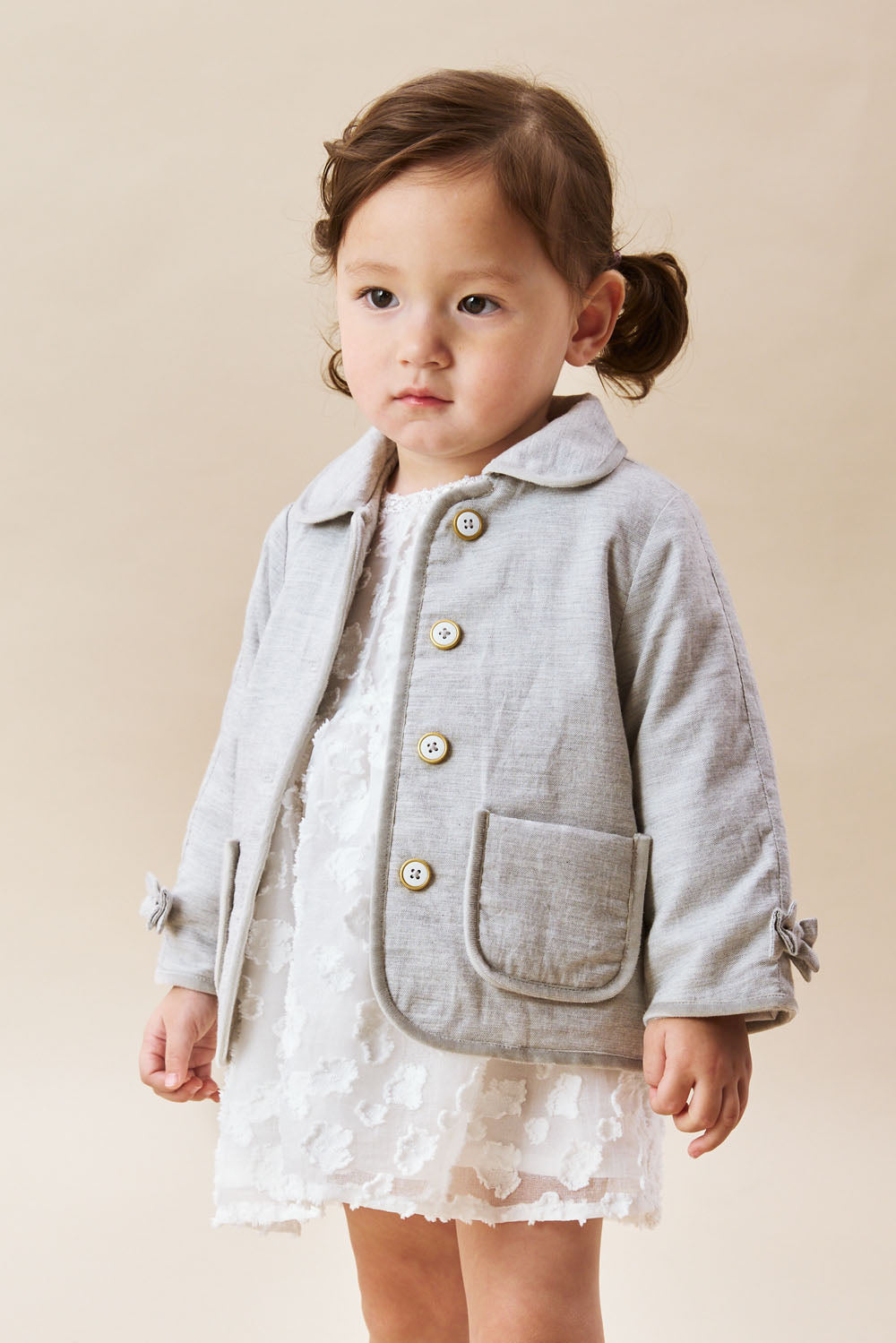 【予約商品】Mainコレクション:Rosie ラウンドカラー リボン 中綿ジャケット