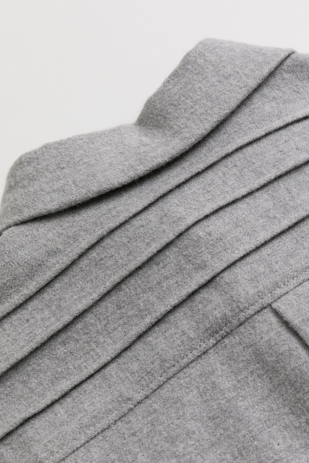【予約商品】Mainコレクション:Little Poet ピンタック オーガニックコットン長袖シャツ