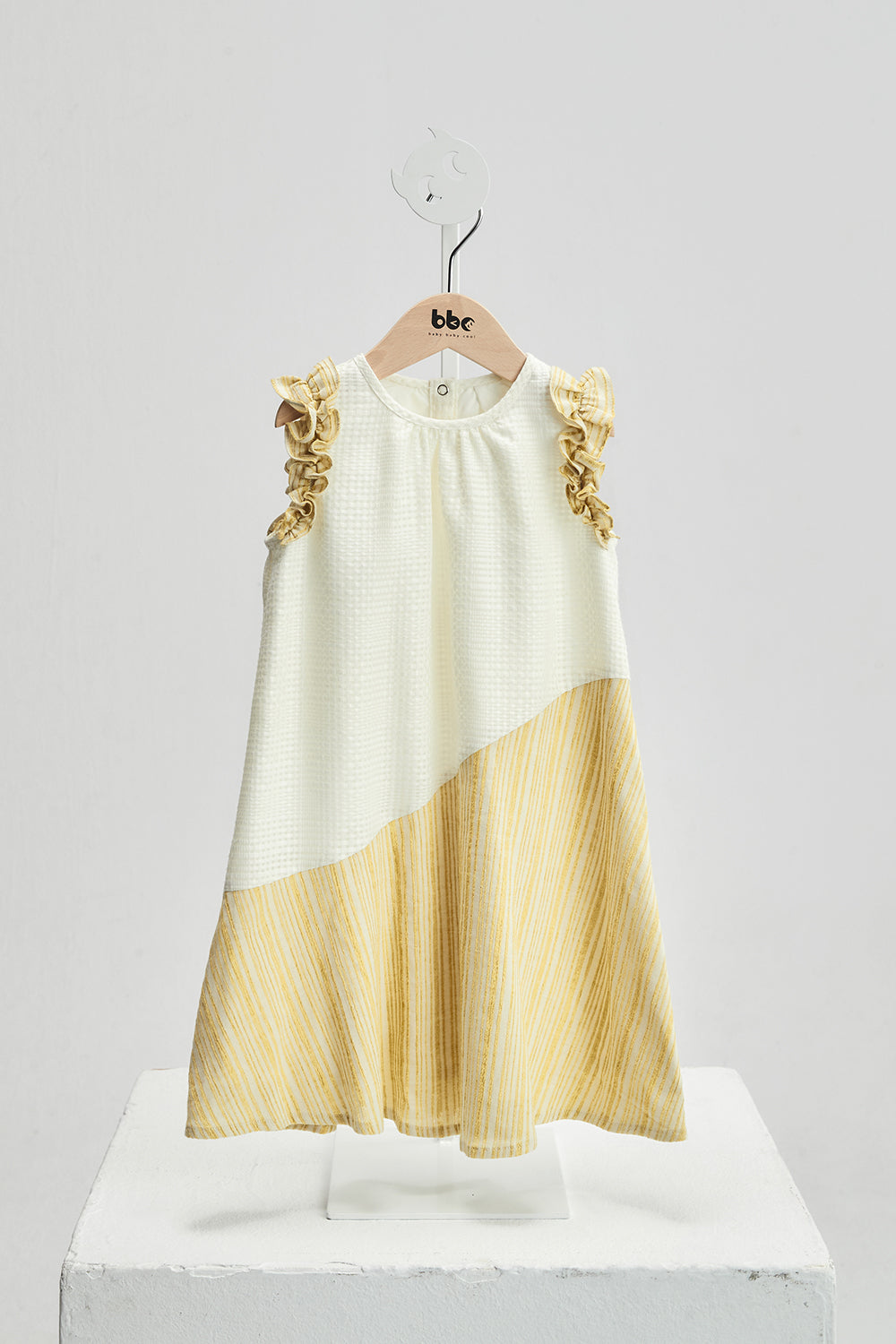 Luxuryコレクション: Classic - 個性派アシンメトリック切替えノースリーブワンピース