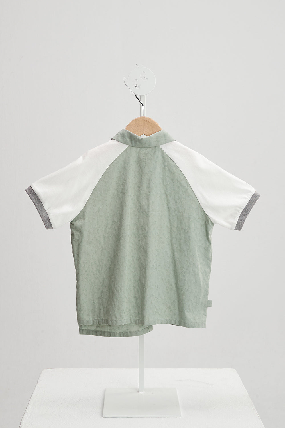 Luxuryコレクション: 小さなジェントルマンレトロ風アシンメトリー切替えシャツ
