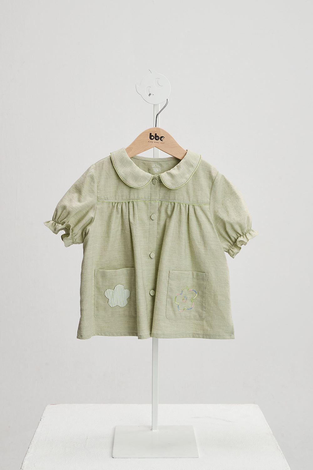 Main コレクション: Floral - フローラル花柄刺繍半袖ブラウス