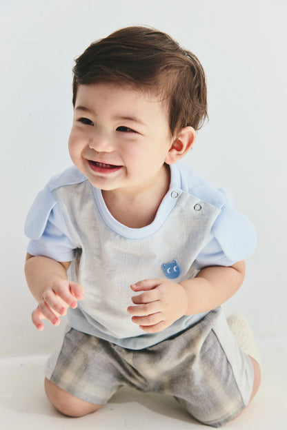 【予約商品】Main コレクション：Everyday 子犬の耳付きTシャツ