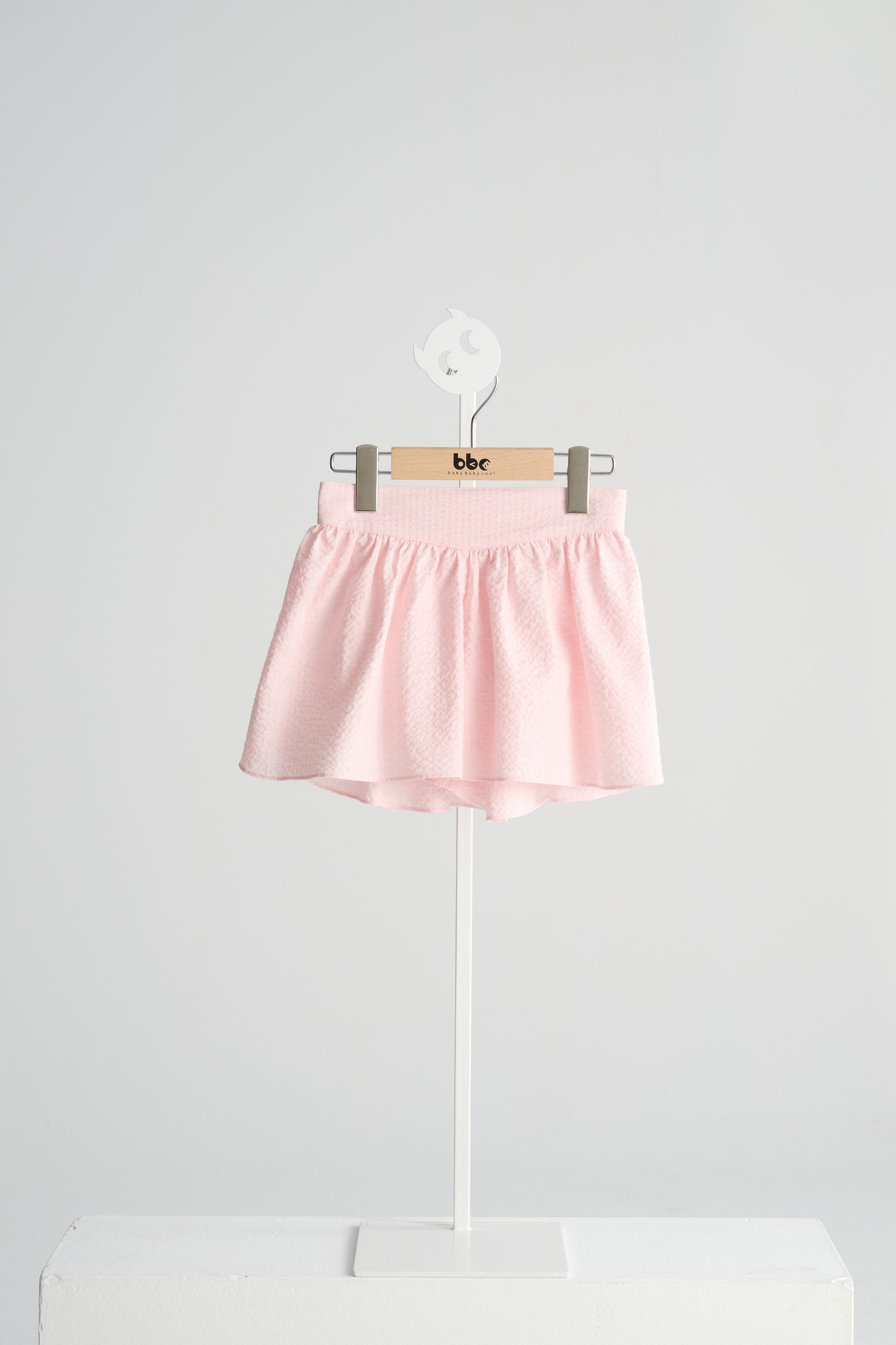 フリルキュロットパンツ