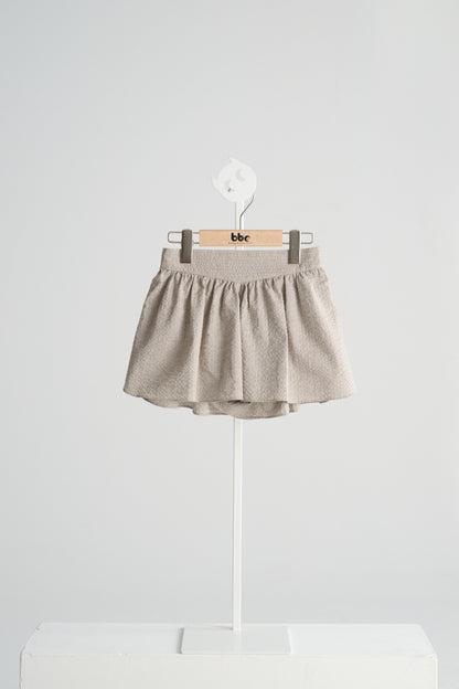 フリルキュロットパンツ